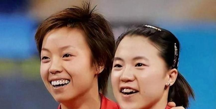 邓亚萍乒乓球有多强_邓亚萍王楠张怡宁李晓霞比较_中国乒乓女队历史最伟大选手