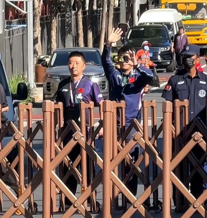 WTT中国大满贯赛事 王皓被球迷辱骂事件 乒乓球教练遭遇网络暴力_乒乓球大满贯王皓