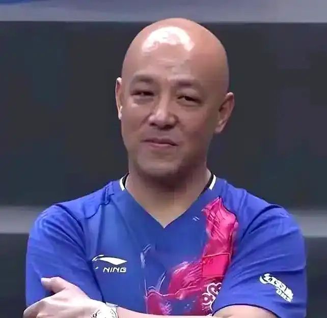 乒乓球陈静的前夫是谁_国乒历史首位副总教练肖战陈静未结婚故事_1968年金童玉女肖战陈静乒乓球情史